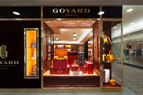 buy goyard in japan.